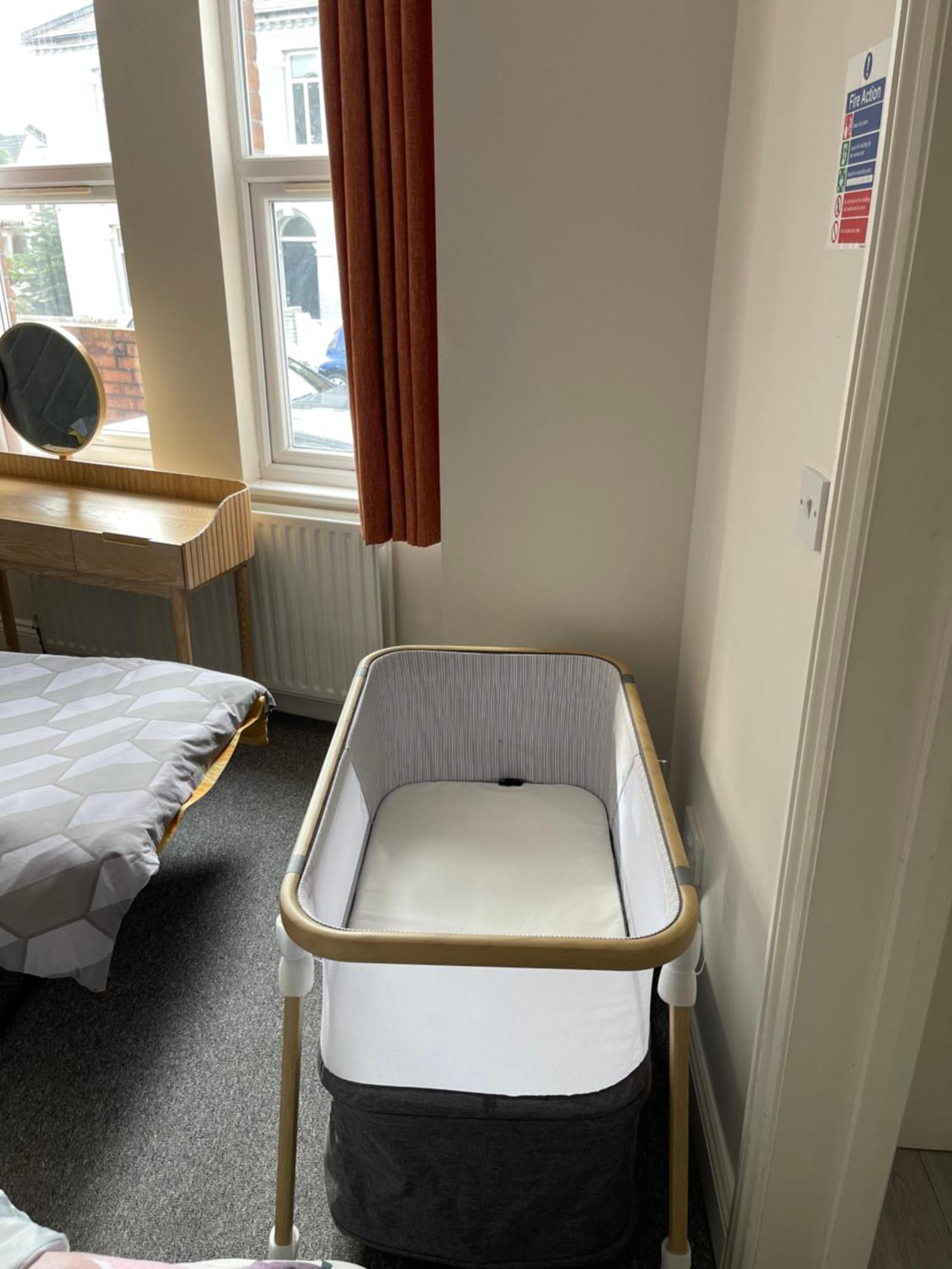 Cosy 1 Bed Apartment With Free Parking Close To Underground Station Zone 2 For Quick Access To Central London Up To 5 Guests Екстериор снимка